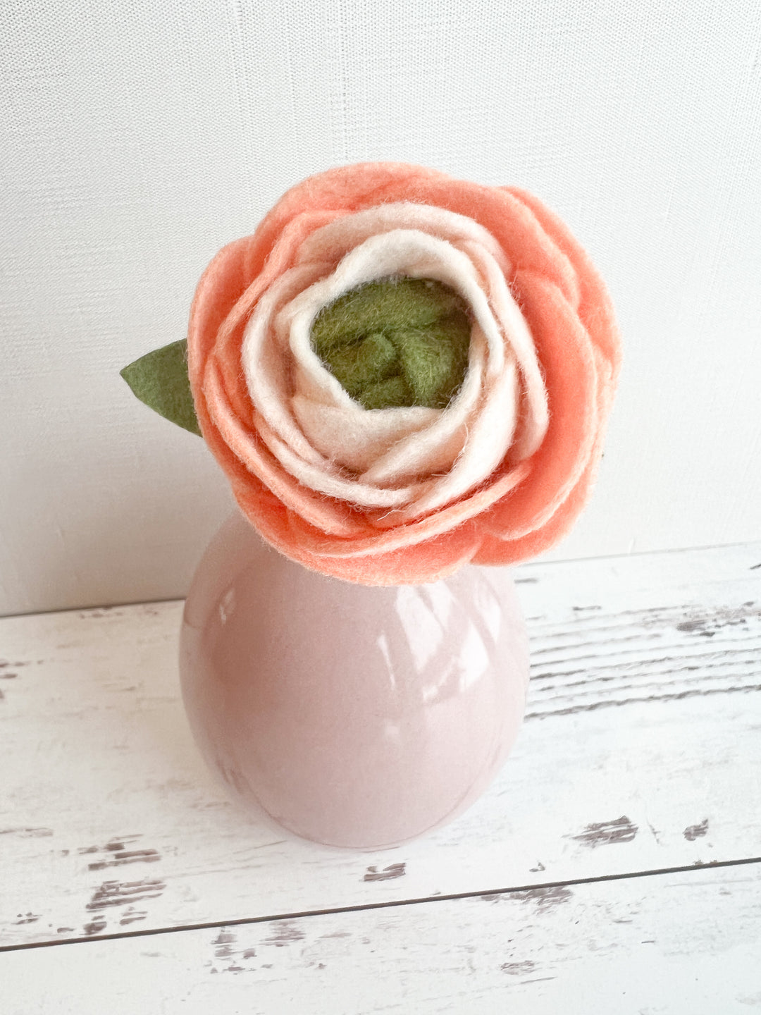 Ranunculus Stem (Felt)