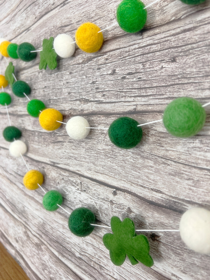 Green & Gold Shamrock Garland