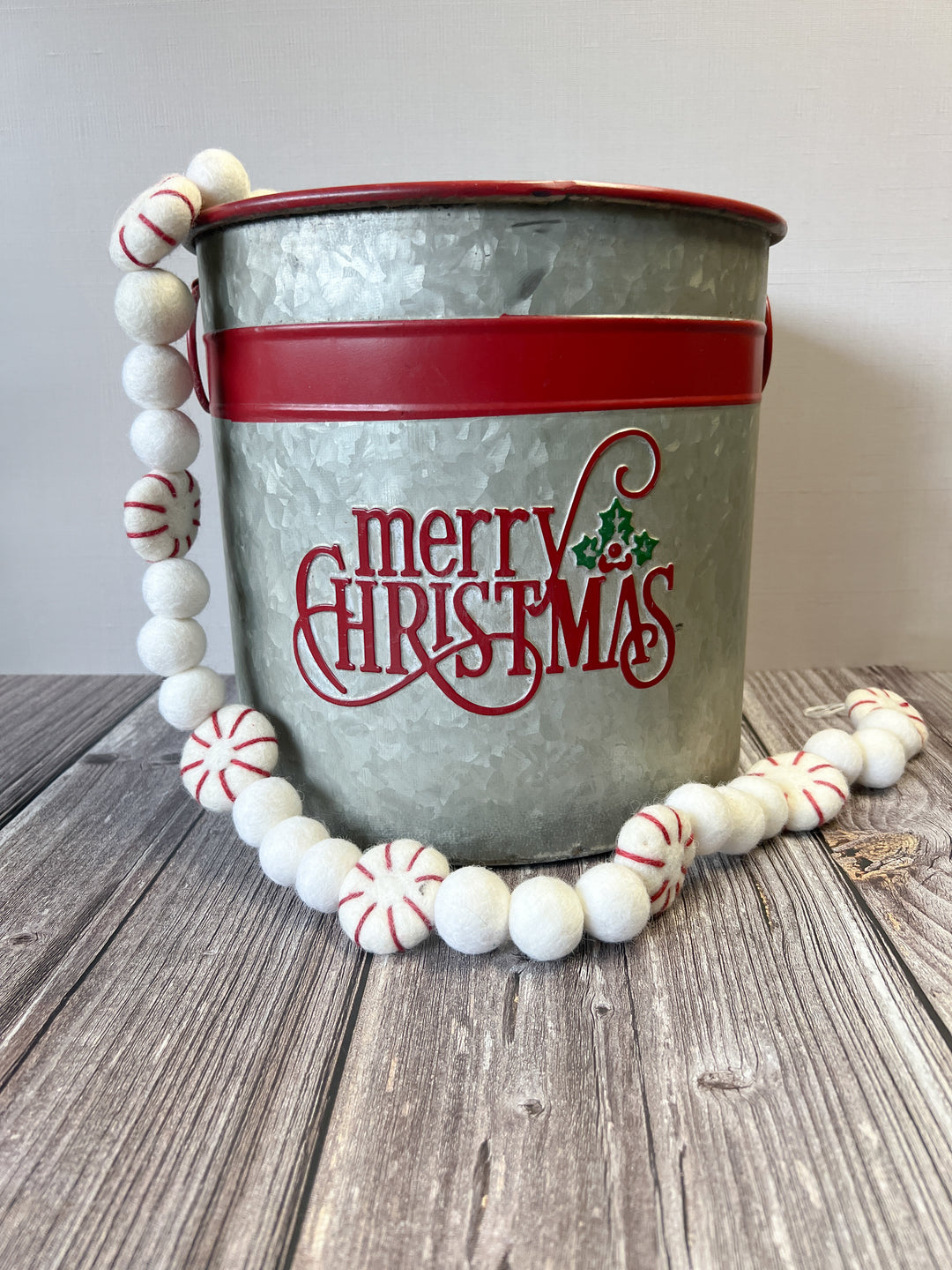 White Peppermint Cheer Festive Garland