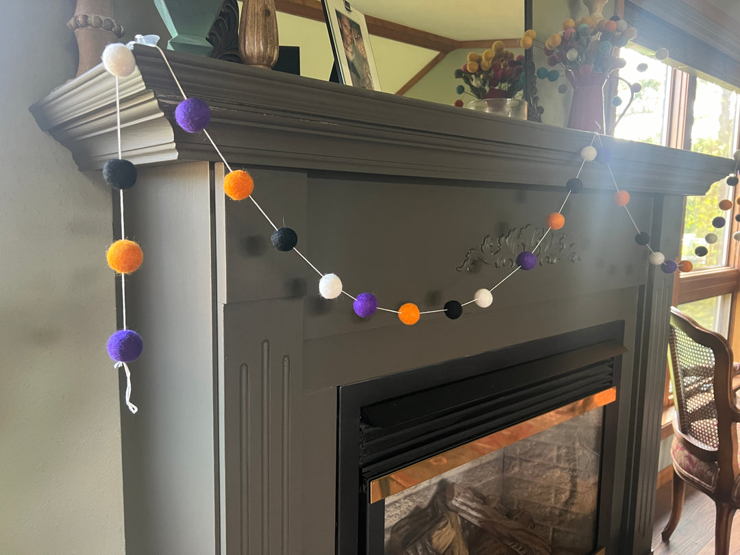 Witches Brew Halloween Garland